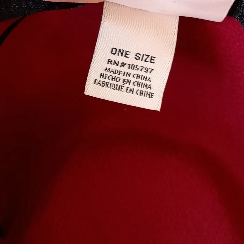 Juicy Couture Elegant Burgundy Hat with Leopard Band